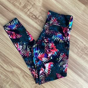 PINK Victoria Secret Ultimate High Waist Tropical Print Leggings, S